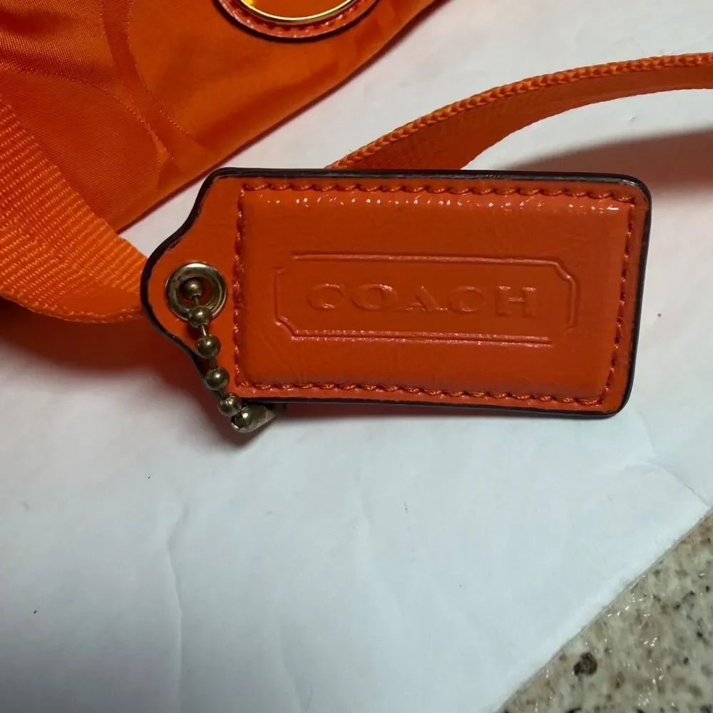 Coach Getaway Orange Nylon Signature Packable Tote Travel Bag Removable Pouch